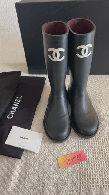 Chanel rain boots! Size FR40 (fits like USA 9) - details online or come try  in store #chanelboots . . TAP this post for additional photos…