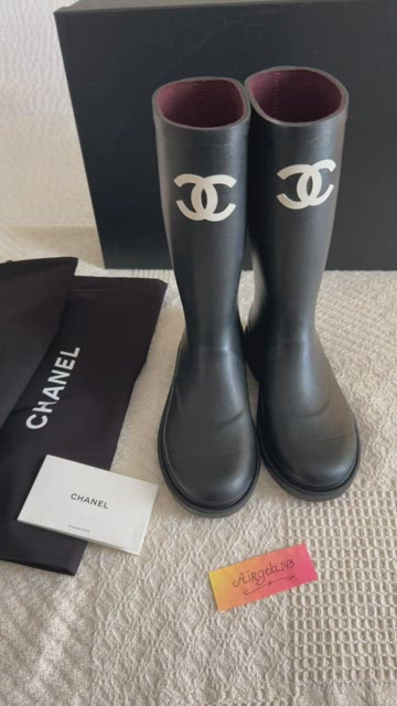 CHANEL Size 10 Navy Rubber Solid Rainboots Tall Boot – Labels Luxury