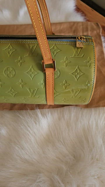 Pre-Owned Louis Vuitton Bedford Handbag 001-735-33437 Troy