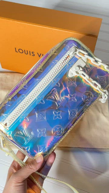 Louis Vuitton Monogram Prism Pochette Volga - Metallic Portfolios &  Pouches, Bags - LOU786352