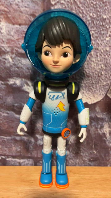 Disney Miles from Tomorrowland Toys  Disney junior, Miles from  tomorrowland, Action figures