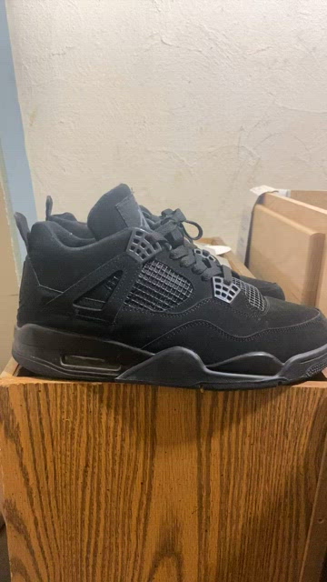 Great condition 500 they want a 1000 on stock x Jordan | Shoes | Great Condition 50 They Want A 000 On Stock  main image 2