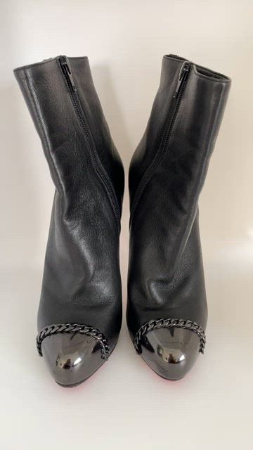Christian Louboutin Birgitta 100 Zip-detailed Leather Ankle Boots in Black