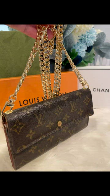 Louis Vuitton, Bags, Louis Vuitton Sarah Wallet On Chain Th032