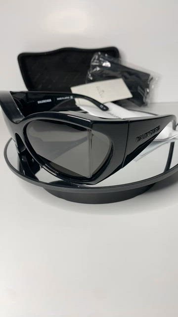 Balenciaga | Accessories | This Butterfly Balenciaga 