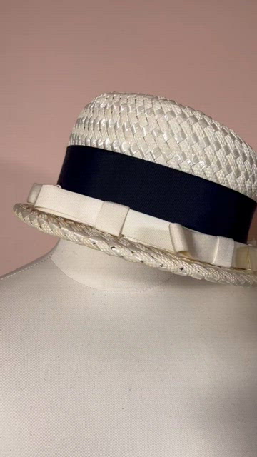 Vintage | Accessories | Vintage 4 50 Retro Barnard White  display picture 2