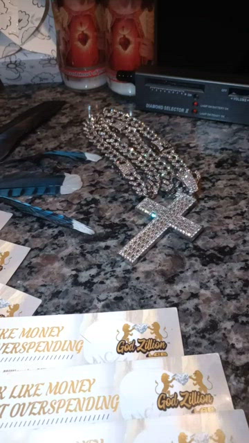 Accessories | I Pray That Your Day Is Filled With Prosperity  display picture 1