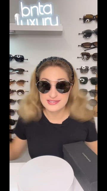 Chopard | Accessories | Chopard Polarized Unisex Sunglasses  display picture 1