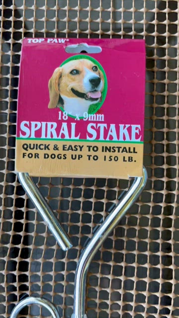 Top paw spiral store stake