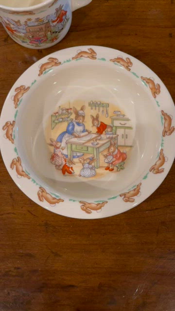 美品.セール中　vintage ロイヤルドルトン Bunnykins ロイヤル・ドルトン バニキンズ 3ピースセット（シリアルボウル