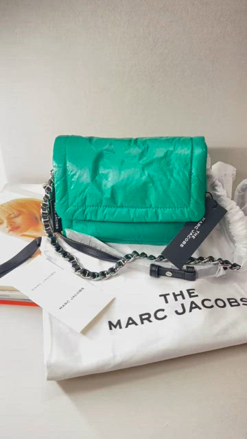 Marc Jacobs Pillow Bag Reveal