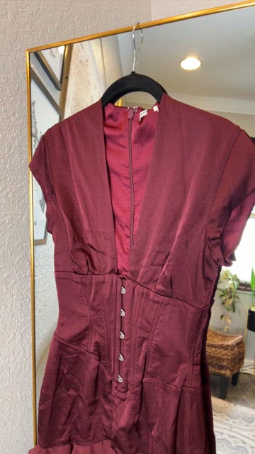 House of CB Tianna Wine Ruffle Corset Mini Dress NWOT