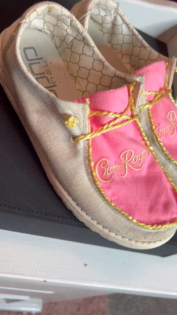 Crown Royal Dude Shoes Hey Dude Wally/Wendy CROWN ROYAL PURPLE