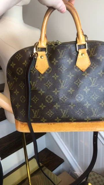 Louis Vuitton, Bags, Authentic Louis Vuitton Monogram Alma Hand Bag  Shoulder Strap Ba927
