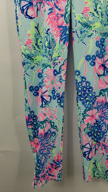 Lilly Pulitzer, Pants & Jumpsuits, Lilly Pulitzer Luxletic 2 Weekender  Leggings Finn Top Fished My Wish Small