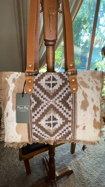 New Western Aztec Cowhide orders Embossed Leather Myra Purse Tote Shoulder Bag