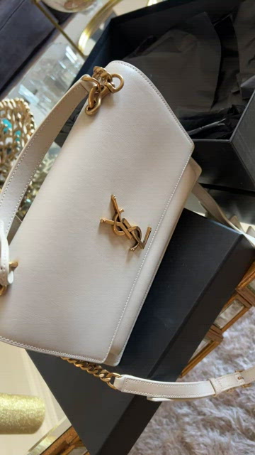 YSL ホワイト　ポシェット Yves Saint Laurent YSL White Baby Lou Leather Crossbody Bag