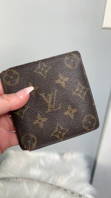 Louis Vuitton, Bags, 988 Authentic Louis Vuitton Mens Wallet