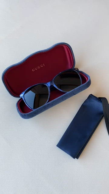 Gucci | Accessories | Gucci Limited Edition Blue Pearl  display picture 3