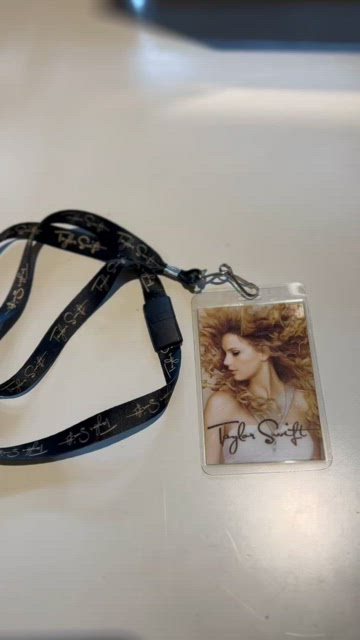 Taylor Swift Fearless hotsell Tour Lanyard