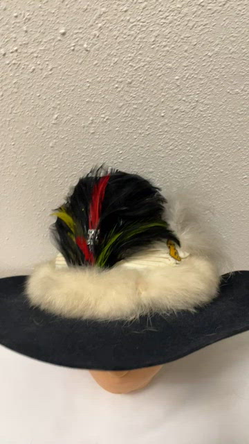 VINTAGE BAILEY NEW WEST HAT “Miss Texas USA 1982” Garfield Size 6 3/4 EUC Bailey Bow Uggs in Plum main image 4