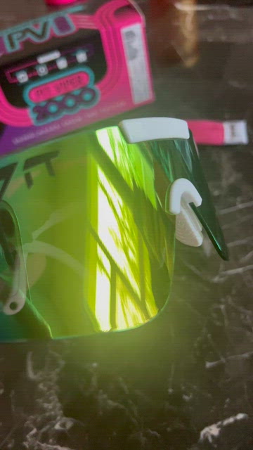 Pit Viper | Accessories | New Pit Viper 200 Rainbow Mirrored  display picture 1
