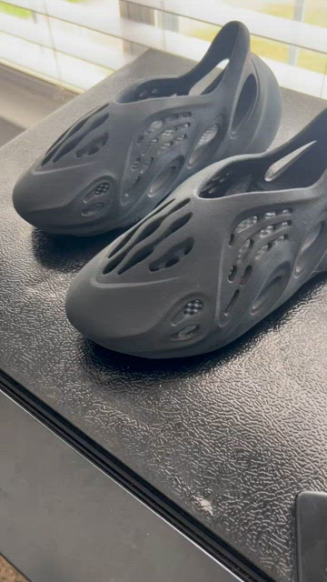 Yeezy crocs