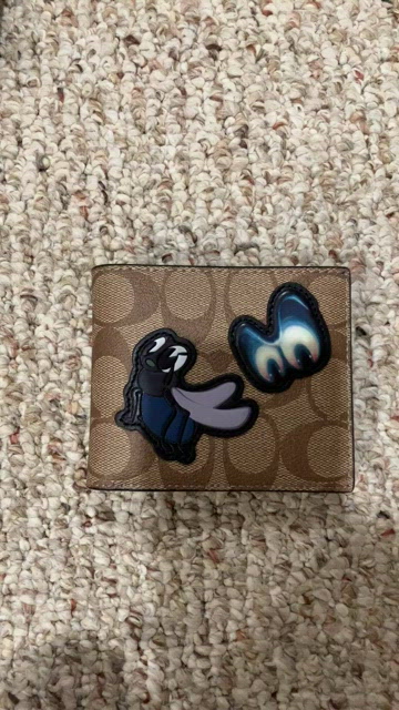 DISNEY x COACH☆3-IN-1 WALLET WITH  WHITE MOTIF PATCH NWT COACH X DISNEY TAN/MULTI SIGNATURE PATCHES 3 IN 1 WALLET