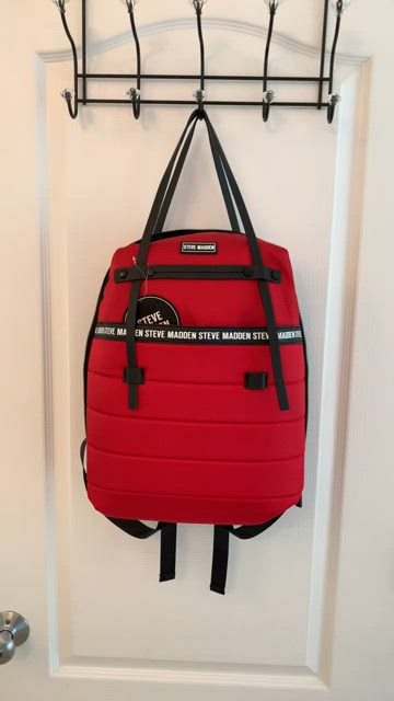 Steve Madden | Bags | Red Steve Madden Padded Quilt Nylon  display picture 1