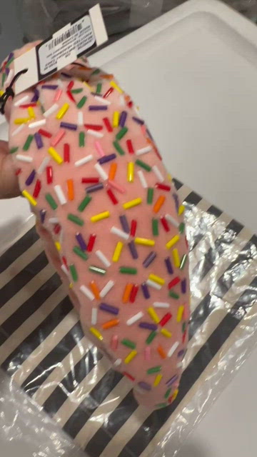 ? Brand New Lele Sadoughi Birthday Cake Sprinkles Headband
Color: strawberry Lele Sadoughi Disco Crystal Knotted Headband | Neiman Marcus main image 3