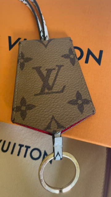 Louis Vuitton, Accessories, Louis Vuitton Giant Monogram Reverse Key  Lanyard Clochette