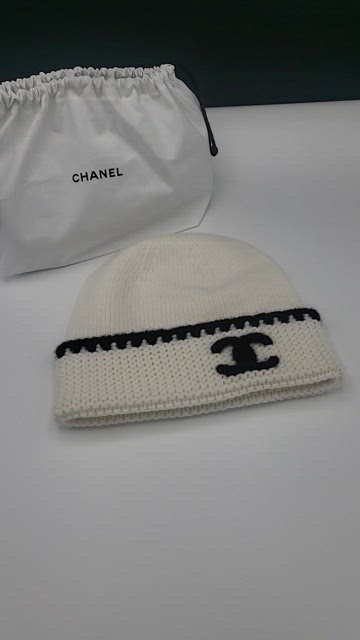 CHANEL ホワイト ベレー帽 CHANEL | Accessories | Brand New 223 Authentic Chanel