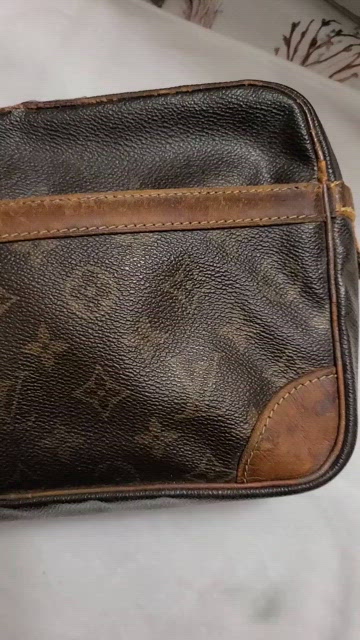 Louis Vuitton Compiegne 28 Monogram for Sale in Cherry Hill, NJ