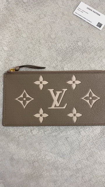 Louis Vuitton Felicie, Turtledove with Inserts, New in Dustbag - GA001