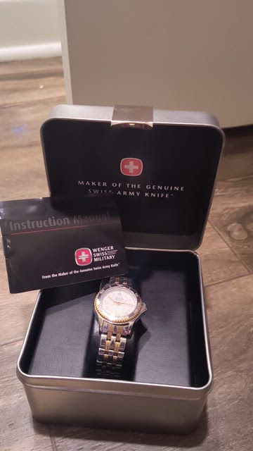 Wenger Woman\'s Watch - Swiss Military Sport - With Original Box - Vintage Wenger | Accessories | Wenger Swiss Military 7996 Women  main image 4