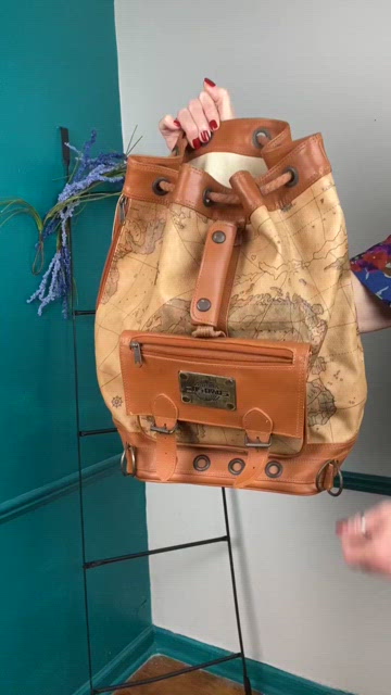 Europac global design vintage sturdy Lg backpack Europac global design vintage sturdy Lg backpack main image 2