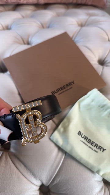 Burberry | Accessories | Nwt Rare Burberry Crystal Monogram  display picture 3