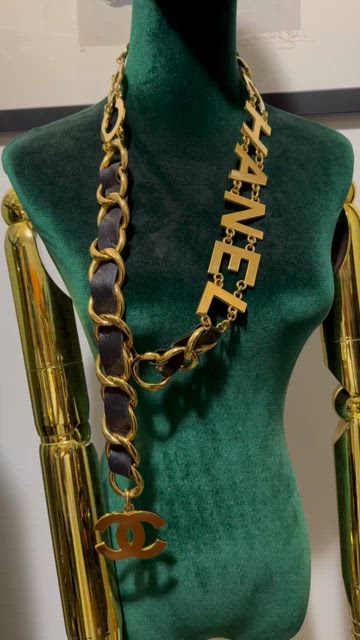 CHANEL | Accessories | Vintage Chanel 93p Large Letter Logo  display picture 1