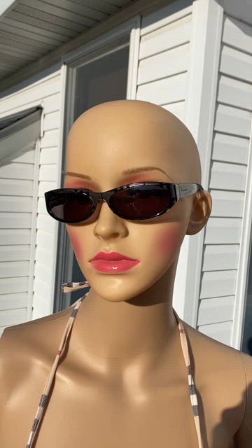 BURBERRY NOVA CHECK Sunnies??️Made in ITALY???EUC?Womens Burberry Nova Check Eyeglasses Sunglasses Clamshell Glasses  main image 3