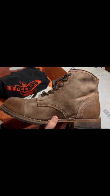 FREEBIRD Leavenworth Men\'s 9 Distressed Brown Leather Laces‎ Ankle Boots FREEBIRD Leavenworth Distressed Brown Leather Combat Boots  main image 4