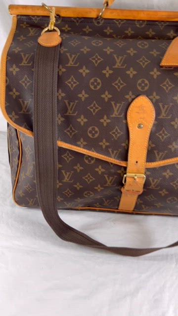 Louis Vuitton | Bags | Louis Vuitton Sac Chasse Hunting