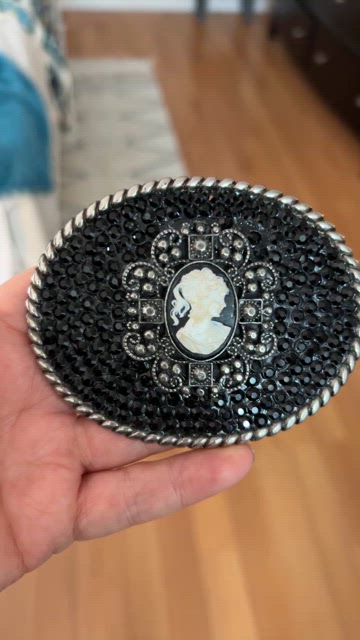 Vintage Cameo Crystal Silver Tone Belt Buckle Vintage cameo belt buckle - Gem main image 4