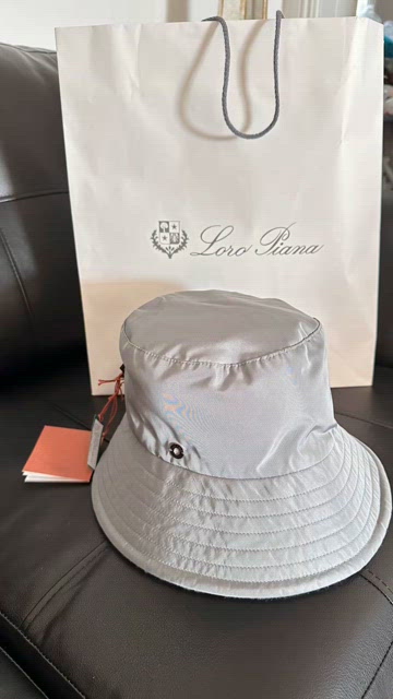 Loro Piana Pastore Cashmere Blend Bucket Hat Made in Italy Tundra Melange Medium Loro Piana Knitted cashmere-blend bucket hat Loro Piana main image 2