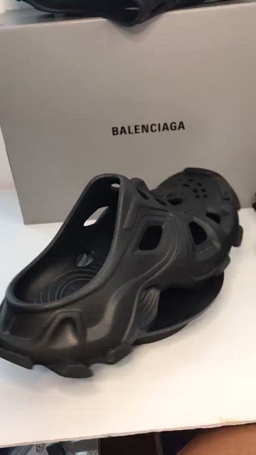 Balenciaga | Shoes | New Authentic Consciousbalenciagahd  display picture 3