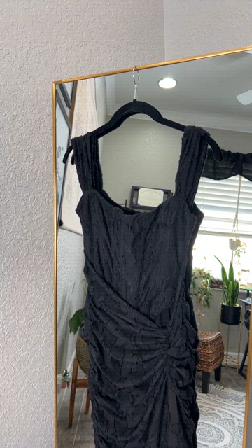 HOUSE OF CB 'Cesca' Black Floral Maxi Dress NWOT