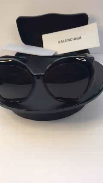 Balenciaga | Accessories | Balenciaga Womens Bb024sa  display picture 1