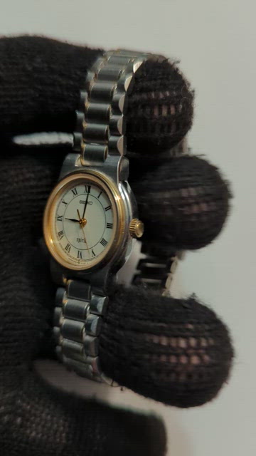 Seiko | Accessories | Vintage Seiko Spirit 7n 6b10 White  display picture 3