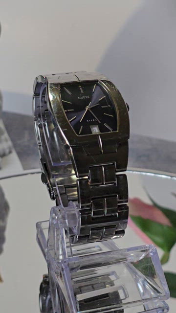 Vintage Guess Steel 3ATM Calendar Watch Vintage guess steel watch - Gem main image 2