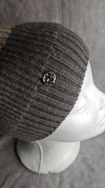 Gucci | Accessories | Gucci Brown Cream Gray Beige Tan Wool  display picture 3