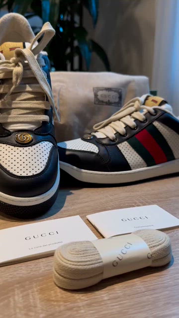 Gucci | Shoes | Authentic Gucci Mens Screener White Web Logo  display picture 3